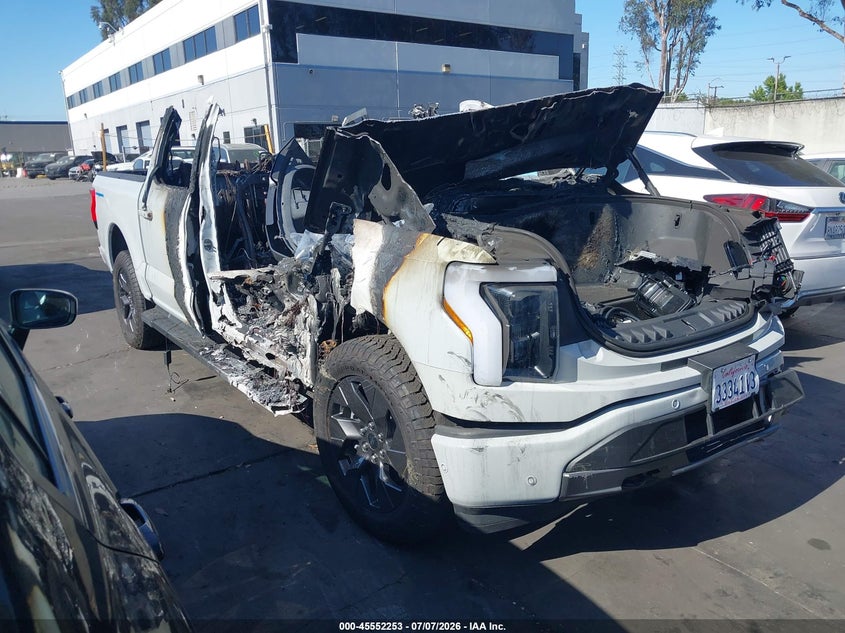 2023 FORD F-150 LIGHTNING LARIAT