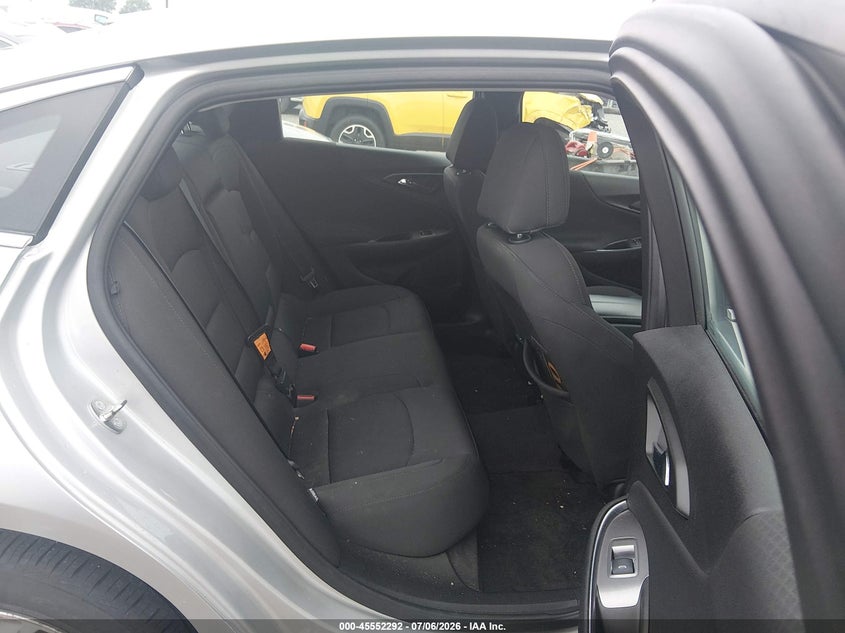 2018 CHEVROLET MALIBU auction photo 8