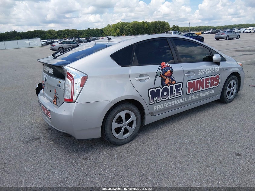 2012 TOYOTA PRIUS auction photo 4