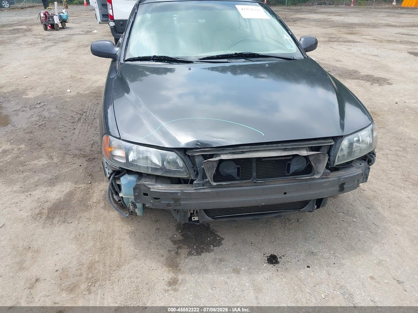 2002 VOLVO S60 auction photo 6