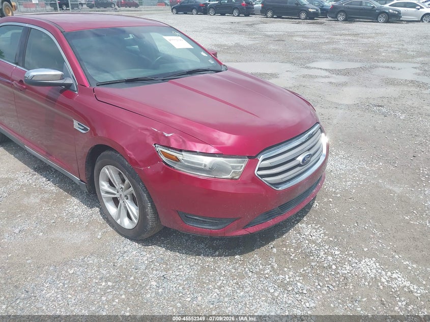 AtlanticExpress - Ford Taurus