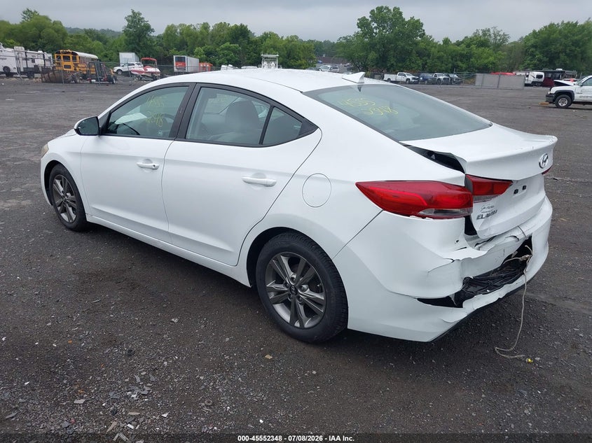 2017 HYUNDAI ELANTRA auction photo 3