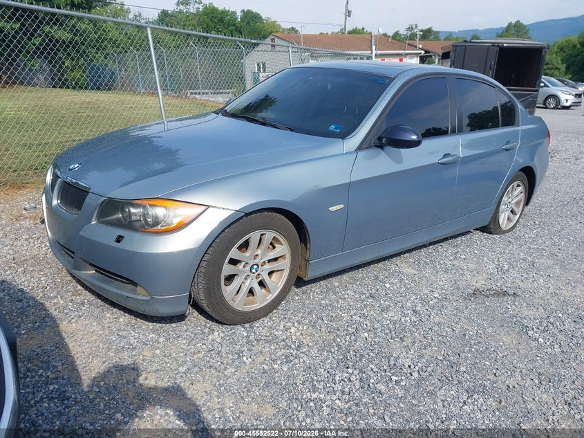 BMW 328I 2007 VIN WBAVA37597NL13497