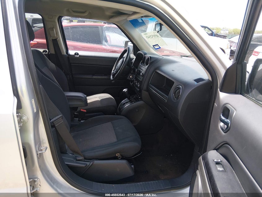 2014 JEEP PATRIOT auction photo 5