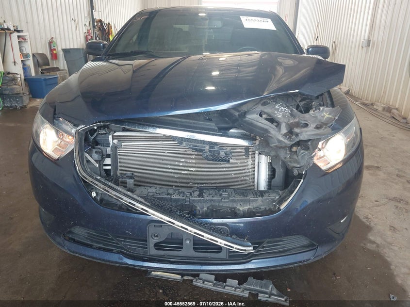 FORD TAURUS 2017 VIN 1FAHP2E80HG113691