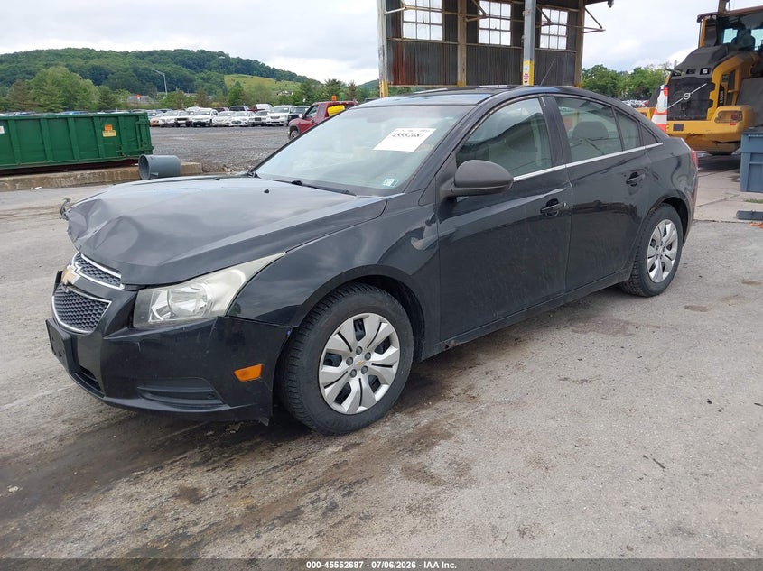 2012 CHEVROLET CRUZE auction photo 2