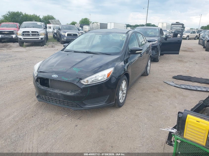 Vin: 1fadp3f22fl368071, lot: 46051022, ford focus se 20152