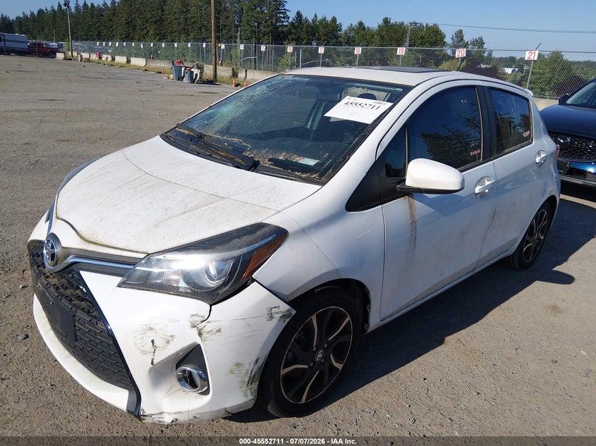 2015 TOYOTA YARIS auction photo 2