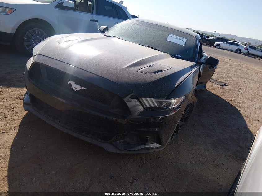 FORD MUSTANG - zdjęcie 2