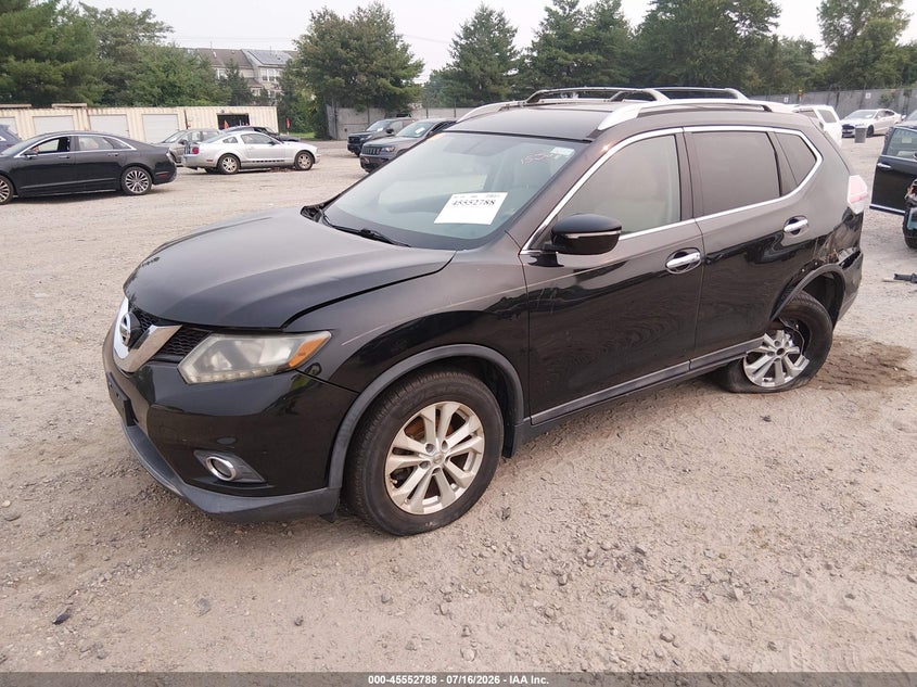 2015 NISSAN ROGUE auction photo 2
