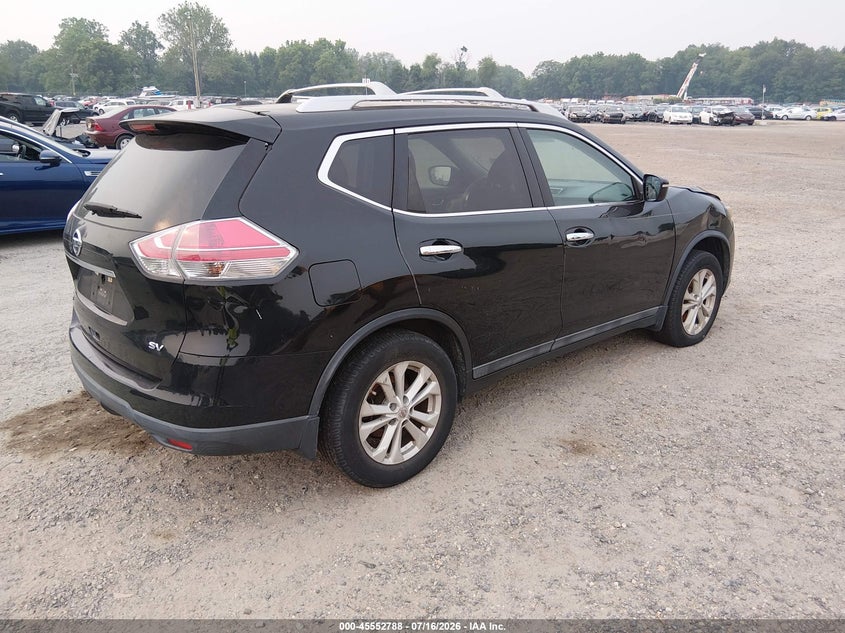 2015 NISSAN ROGUE auction photo 4
