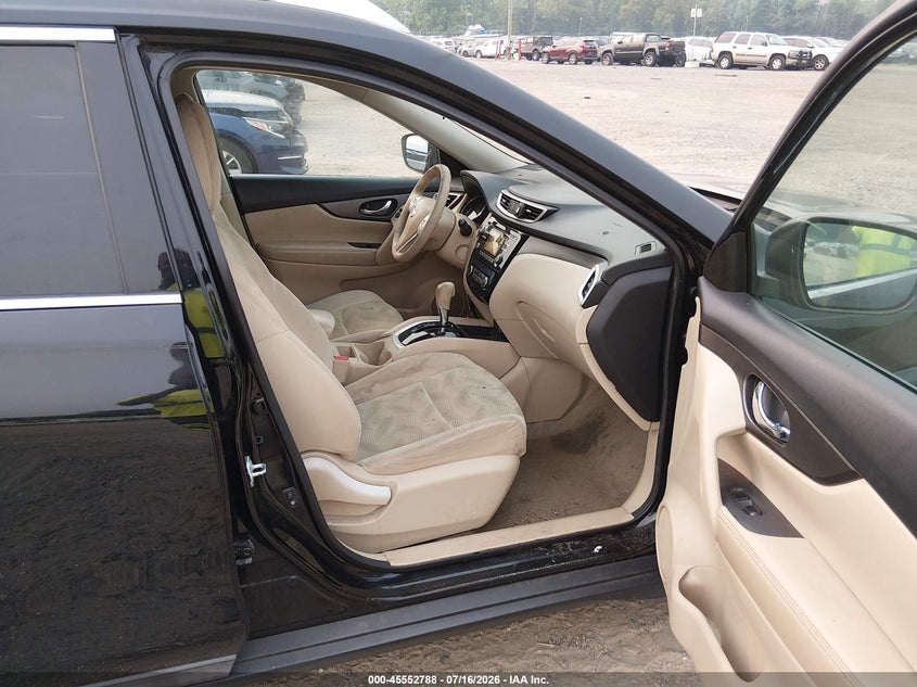 2015 NISSAN ROGUE auction photo 5