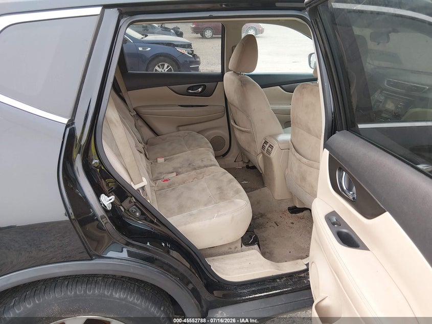 2015 NISSAN ROGUE auction photo 8