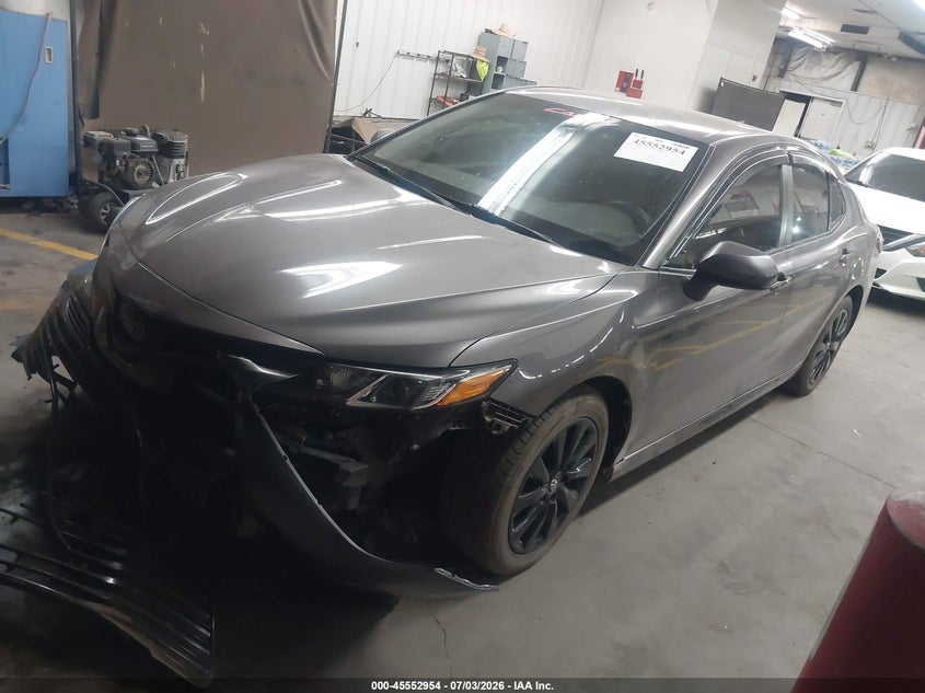 2020 TOYOTA CAMRY auction photo 2