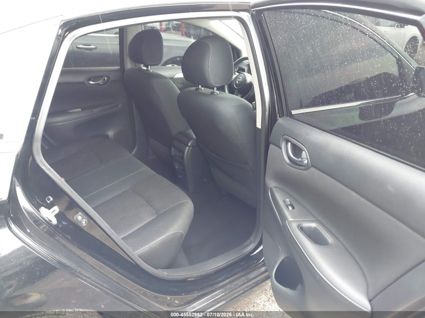 2019 NISSAN SENTRA auction photo 8