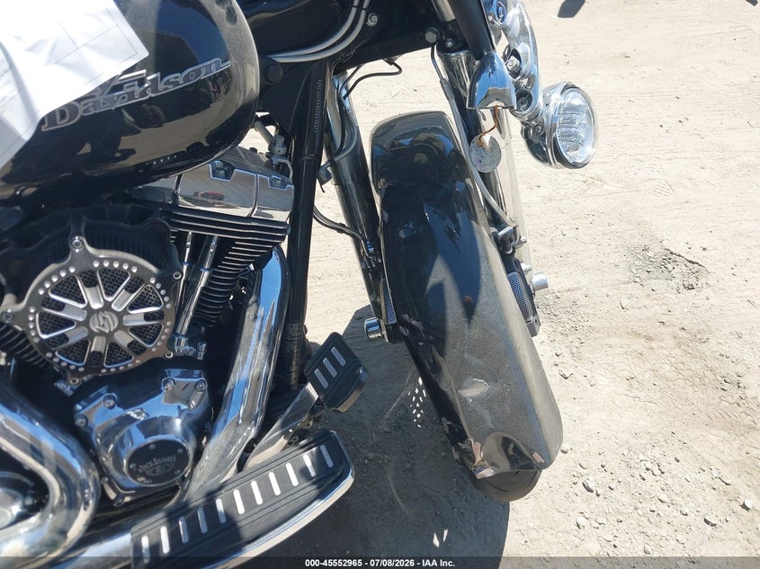 2011 Harley-Davidson Flhx VIN: 1HD1KBM34BB663687 Lot: 45552965
