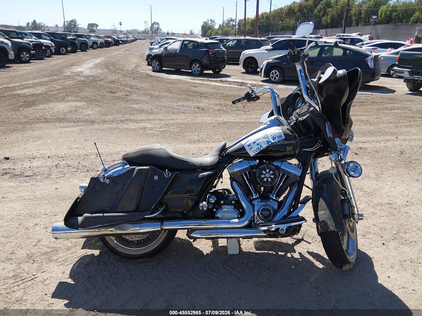 2011 Harley-Davidson Flhx VIN: 1HD1KBM34BB663687 Lot: 45552965