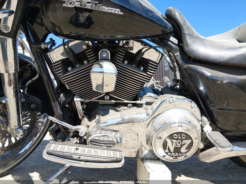 2011 Harley-Davidson Flhx VIN: 1HD1KBM34BB663687 Lot: 45552965
