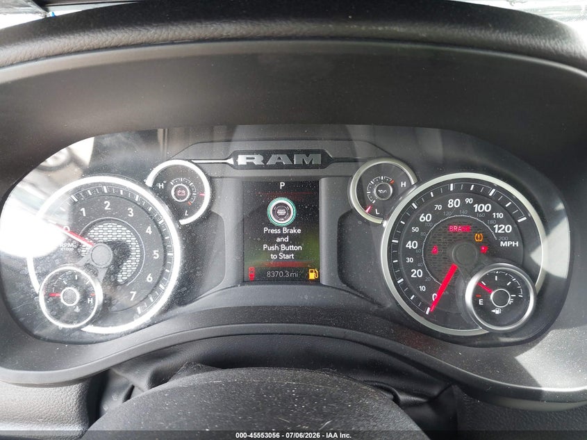 2025 RAM 1500 auction photo 7