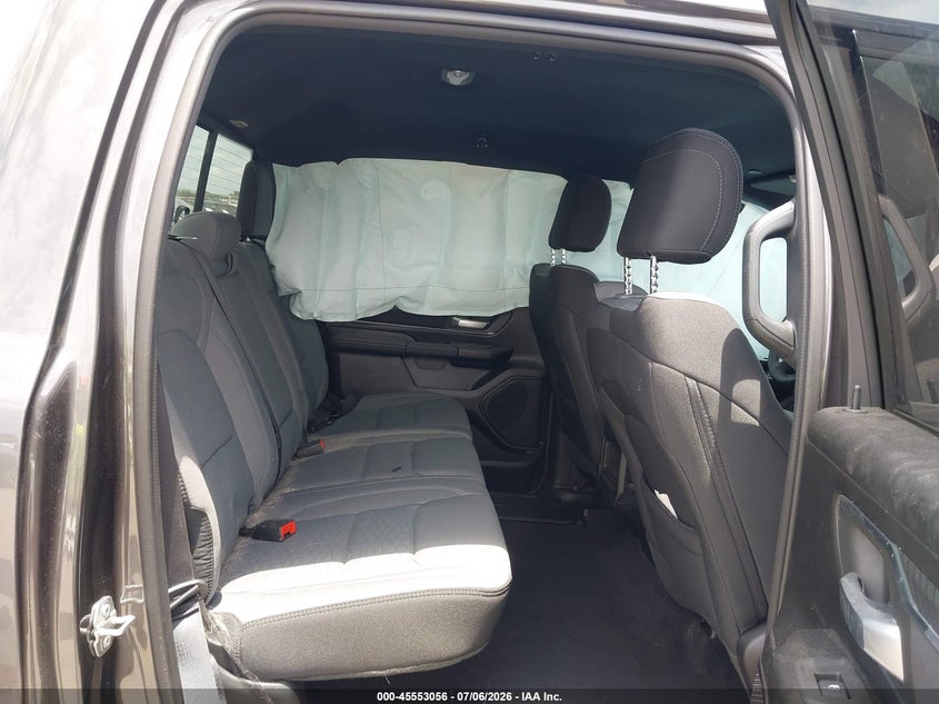 2025 RAM 1500 auction photo 8