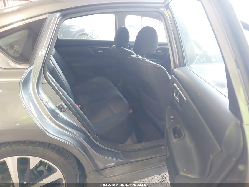 2018 NISSAN ALTIMA auction photo 8