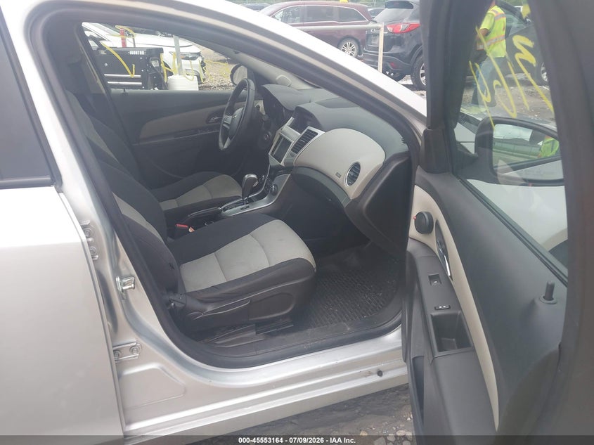 2016 CHEVROLET CRUZE LIMITED auction photo 5