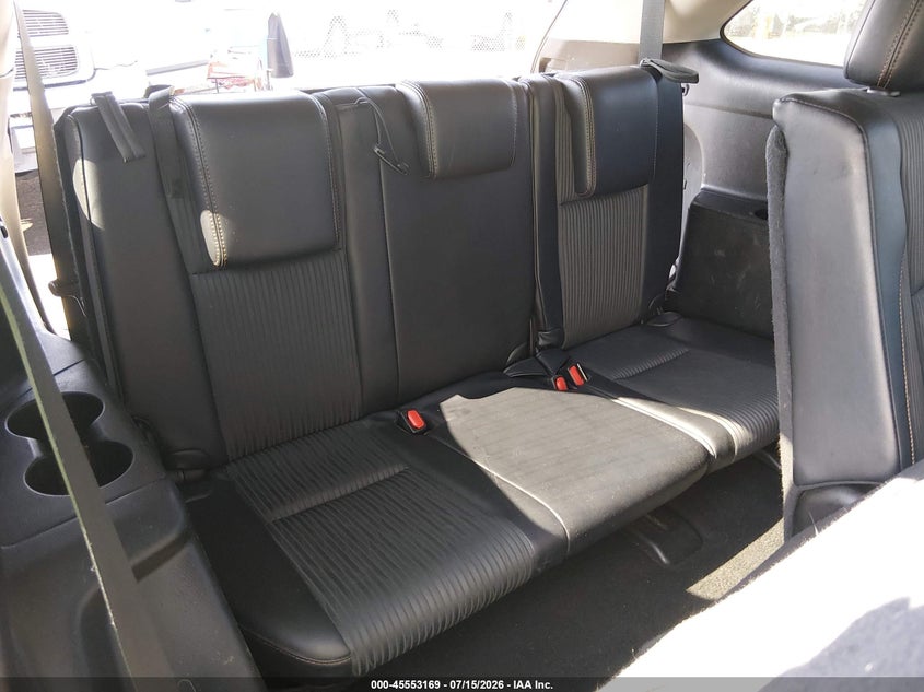 TOYOTA HIGHLANDER - zdjęcie 18
