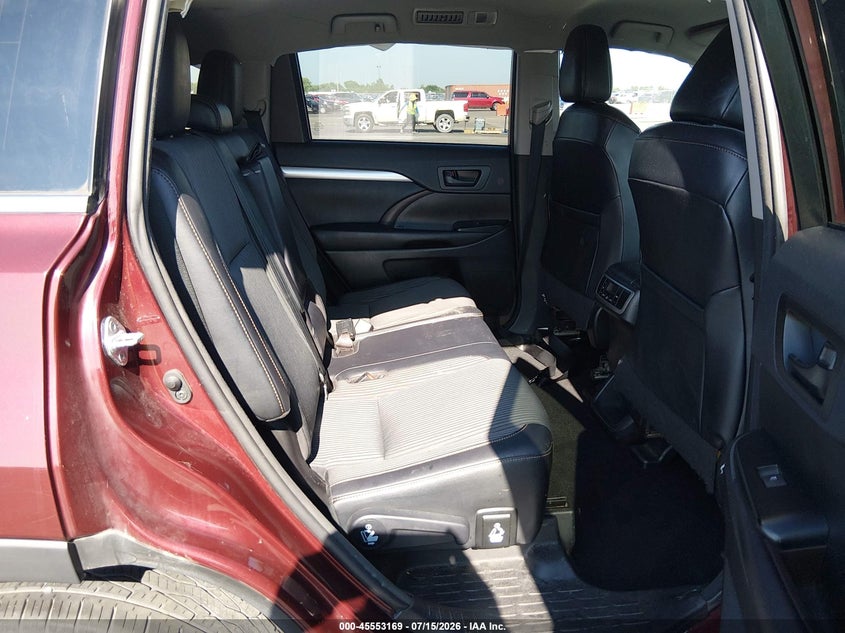 TOYOTA HIGHLANDER - zdjęcie 8