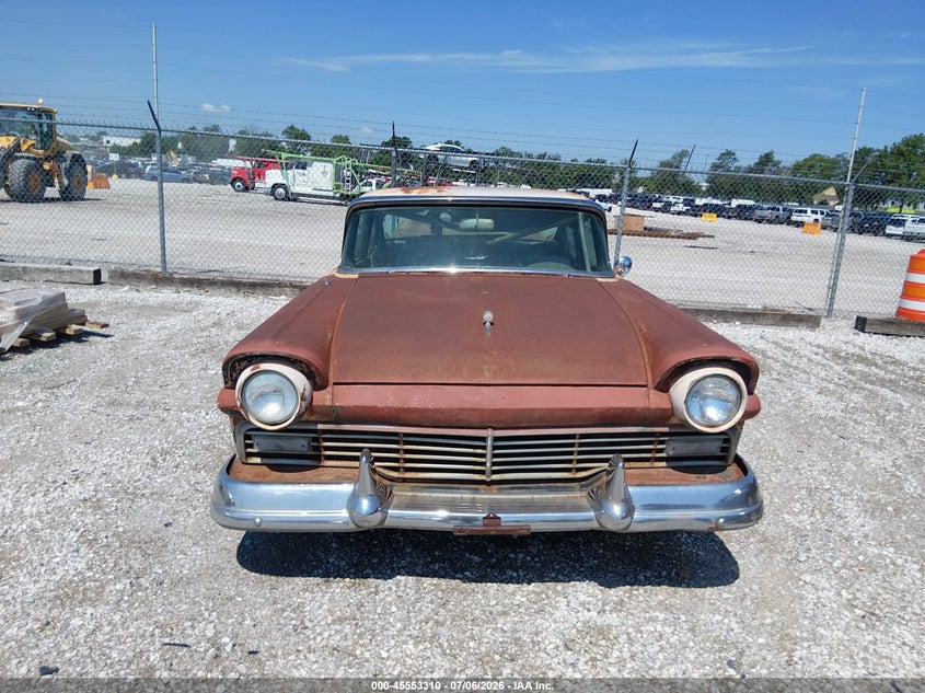1957 FORD 4 DOOR SEDAN N/A N/A