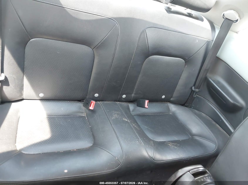 2010 Volkswagen New Beetle 2.5L Final Edition VIN: 3VWRW3AG5AM023627 Lot: 45553357