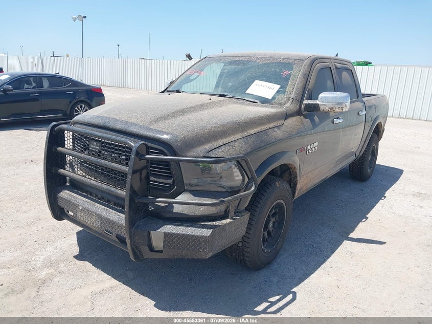 Vin: 1c6rr7nm6hs882851, lot: 46051672, ram 1500 laramie  4x4 5'7 box 20172