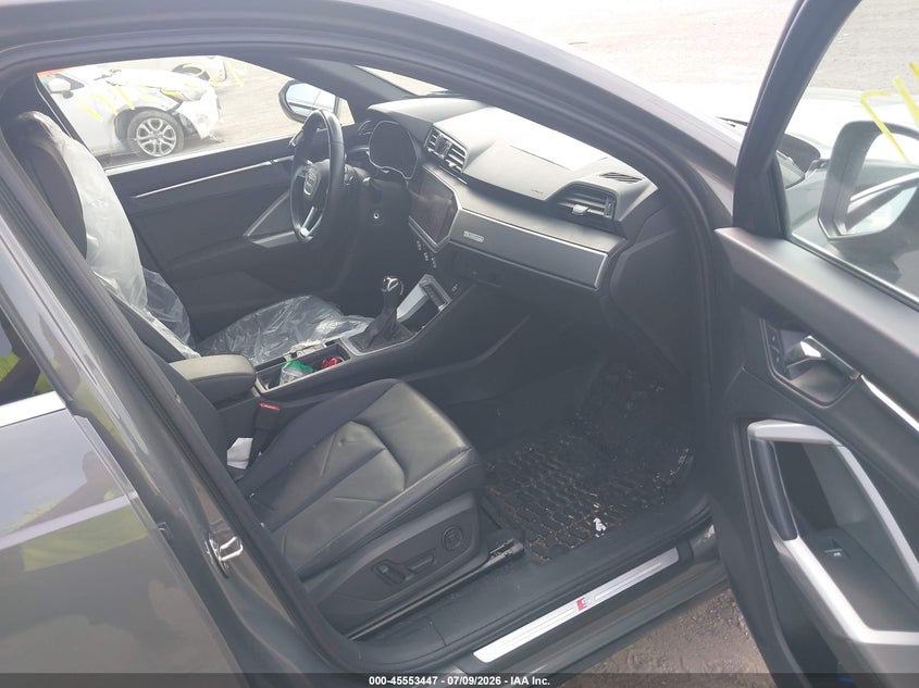AUDI Q3 - zdjęcie 5