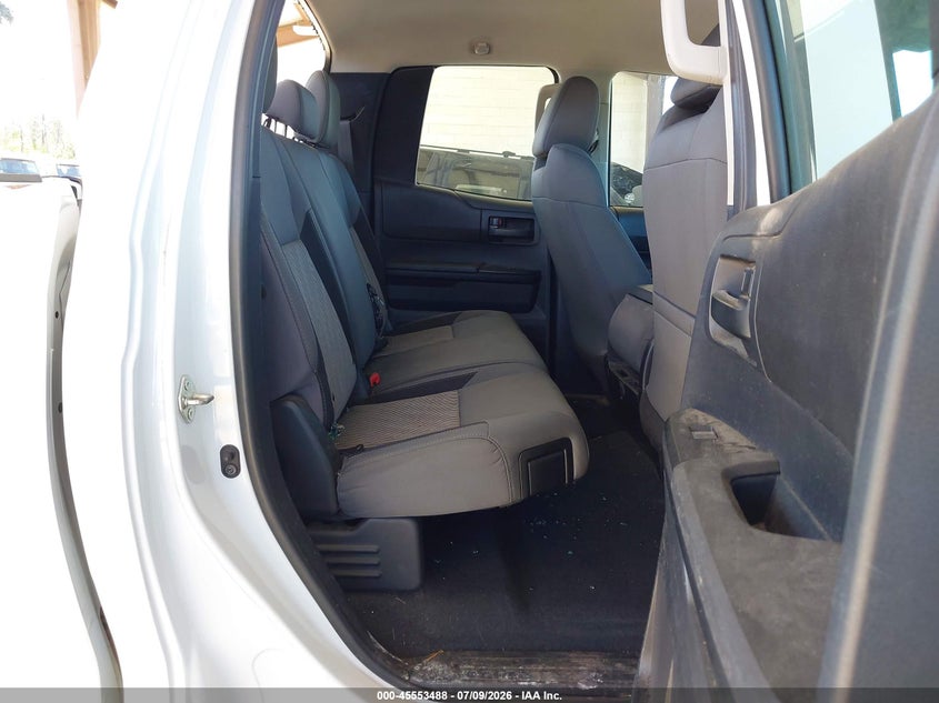 2015 TOYOTA TUNDRA auction photo 8