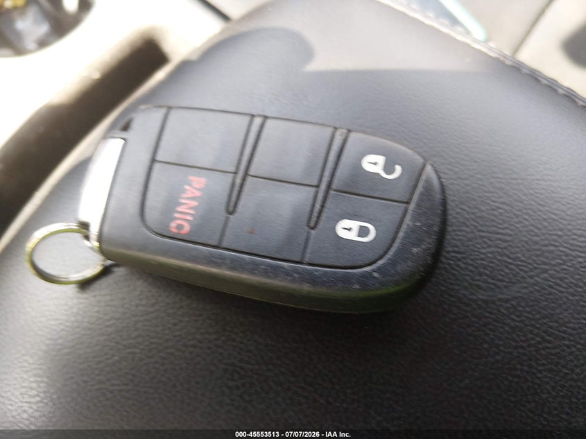 JEEP GRAND CHEROKEE - zdjęcie 11