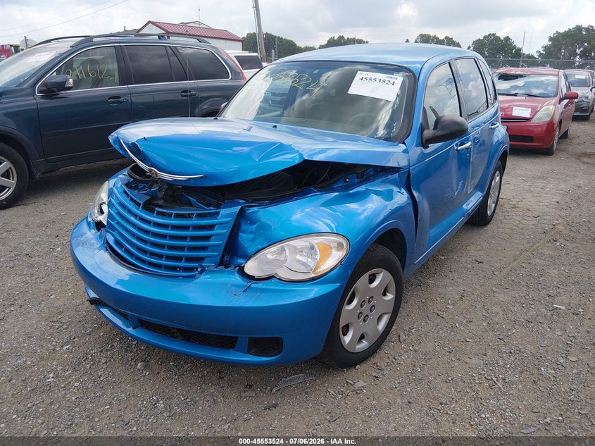 2008 Chrysler PT Cruiser, Front End, IAAI, VIN 3A8FY48B28T153695 — photo 2