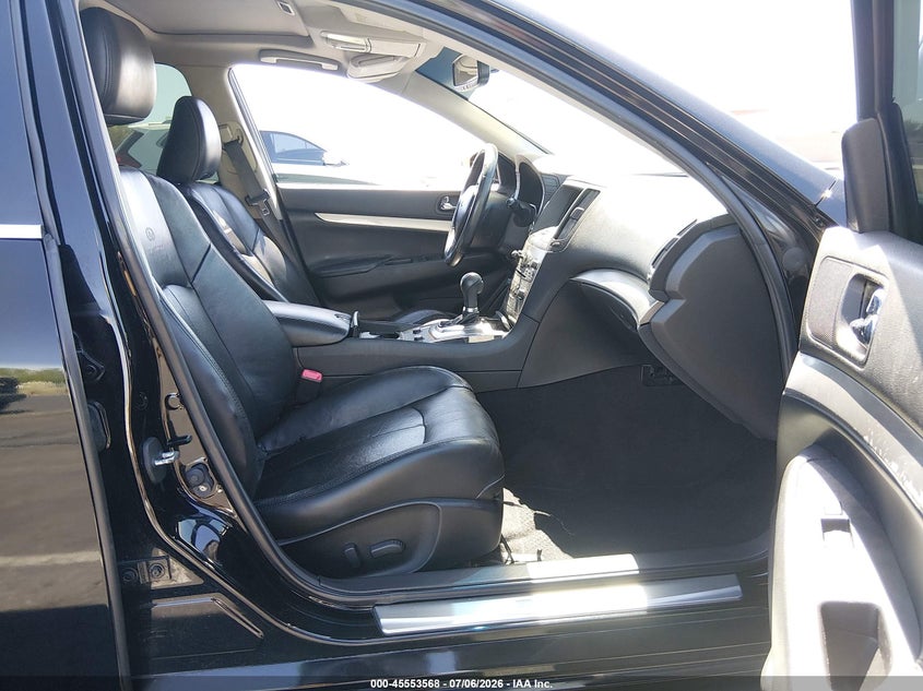 2013 INFINITI G37 auction photo 5