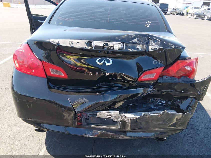 2013 INFINITI G37 auction photo 6