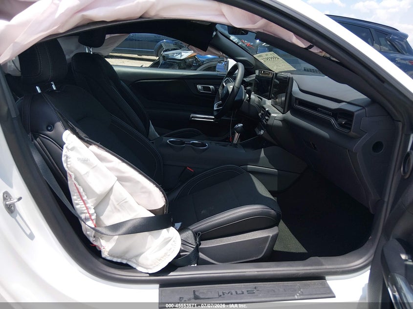 2026 FORD MUSTANG auction photo 5