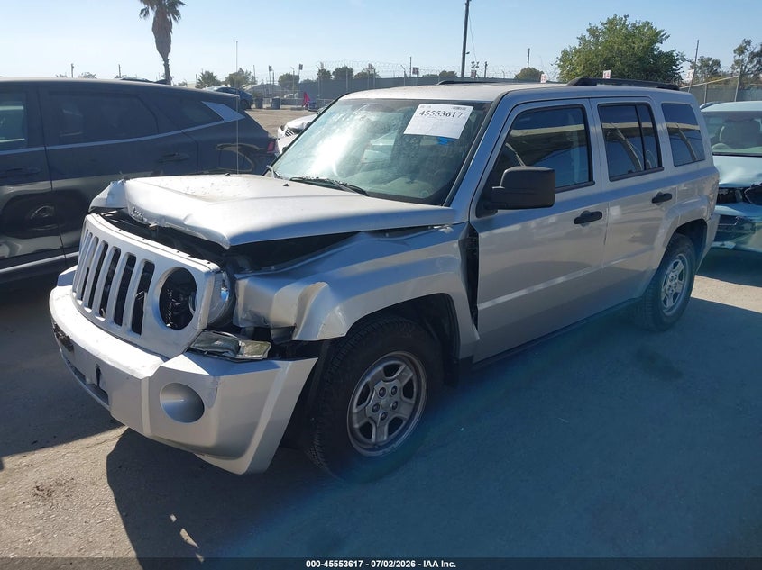 2010 JEEP PATRIOT auction photo 2