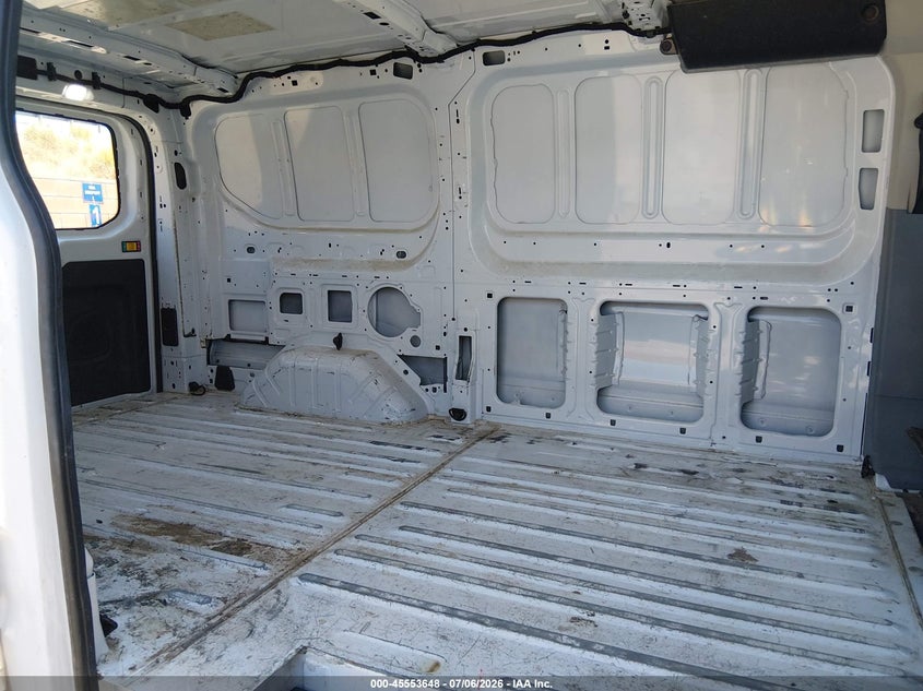 2018 FORD TRANSIT-150 auction photo 8