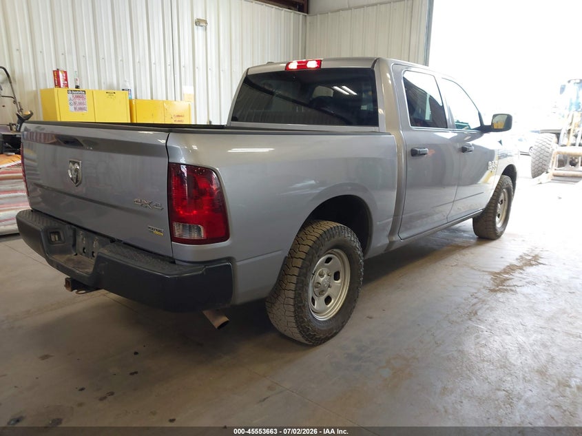 2019 RAM 1500 CLASSIC auction photo 4