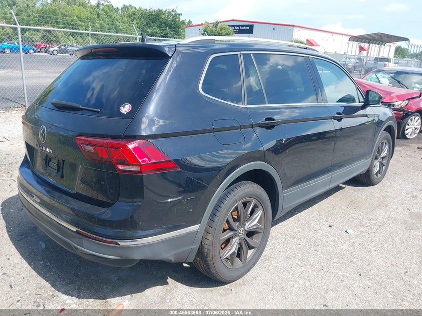 VOLKSWAGEN TIGUAN 2022 VIN 3VV3B7AX6NM167478