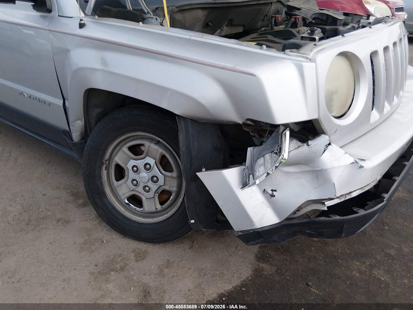 2012 JEEP PATRIOT auction photo 6