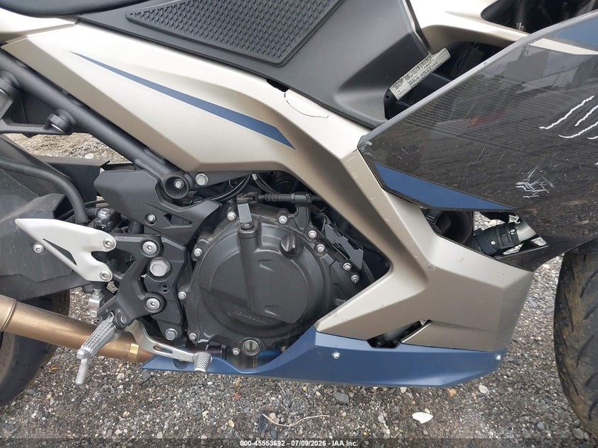 2023 Kawasaki Ex400 VIN: JKAEXKH17PDAP7121 Lot: 45553692