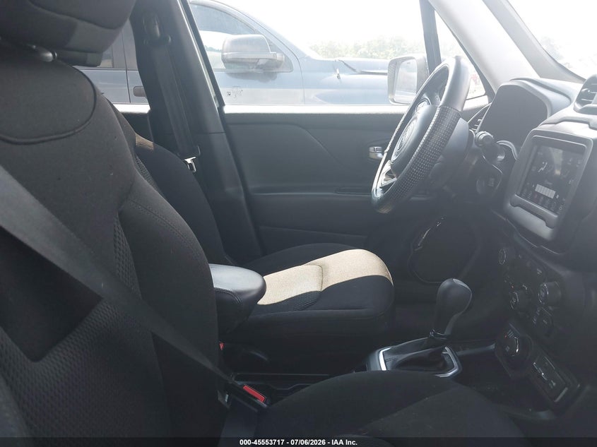 2018 JEEP RENEGADE auction photo 5
