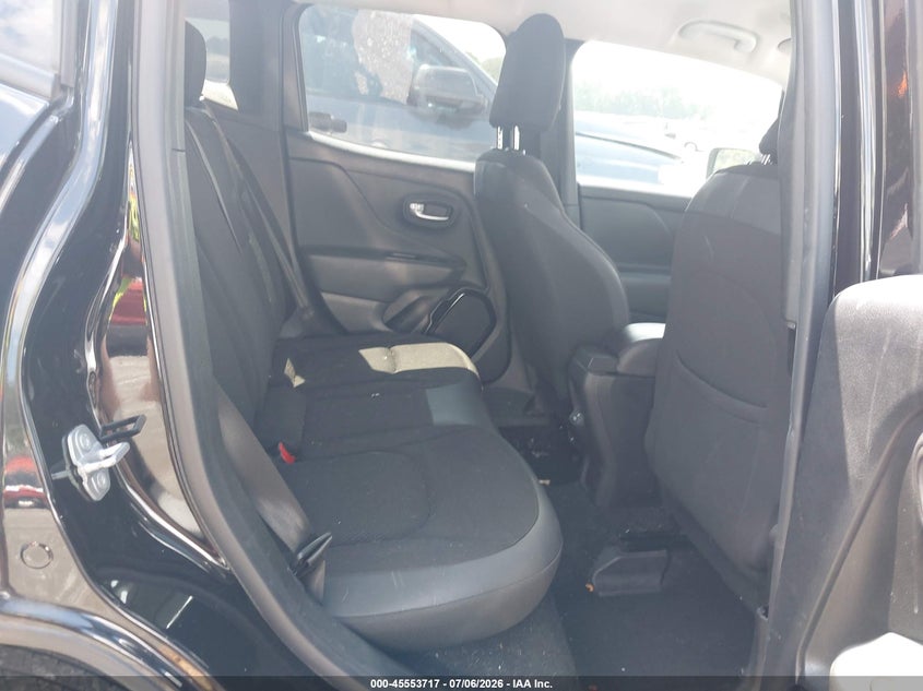 2018 JEEP RENEGADE auction photo 8