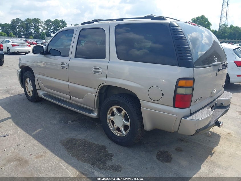 2005 GMC YUKON auction photo 3