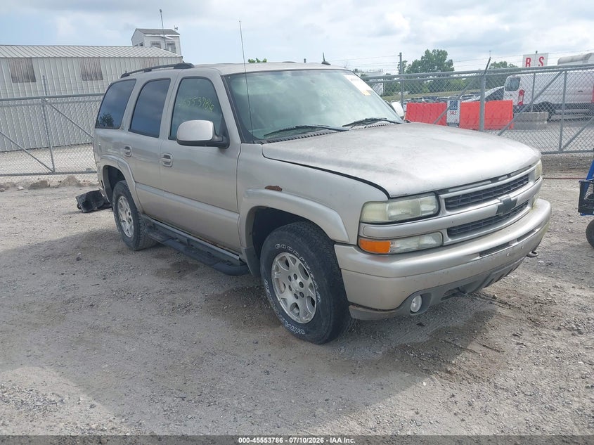 2004 CHEVROLET TAHOE auction photo 1