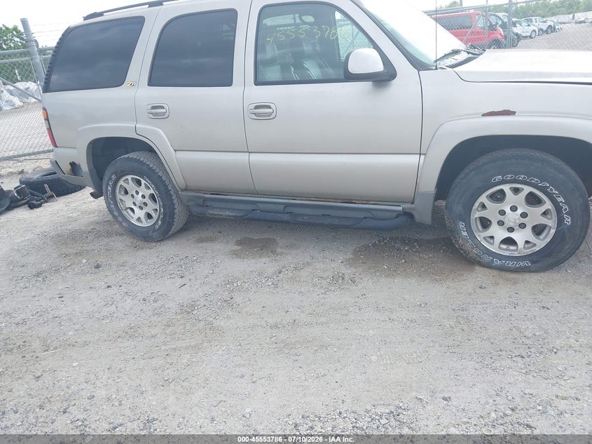 2004 CHEVROLET TAHOE auction photo 6