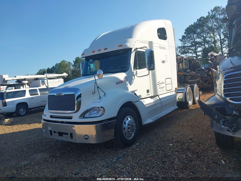 2007 FREIGHTLINER CONVENTIONAL auction photo 2